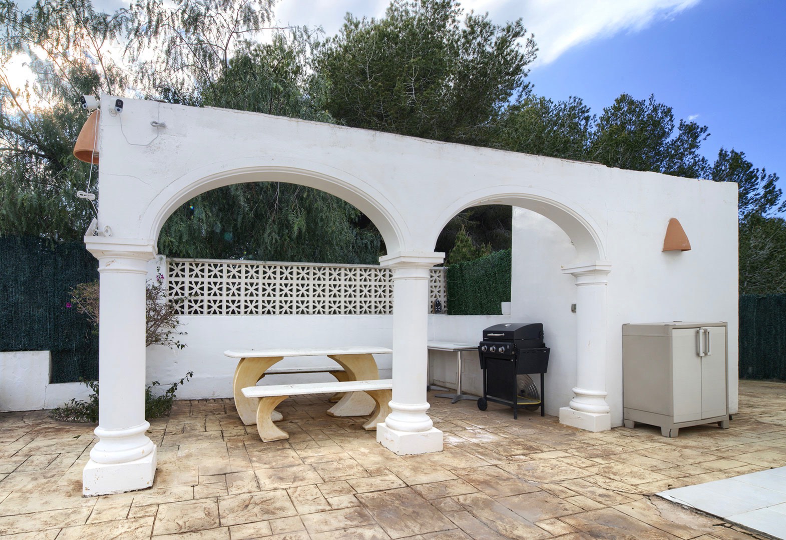 Charming 5 bed villa for sale in Javea las Laderas