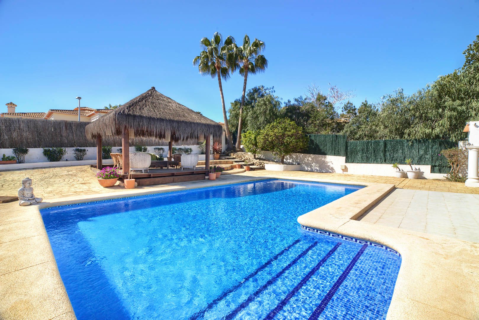 Charming 5 bed villa for sale in Javea las Laderas