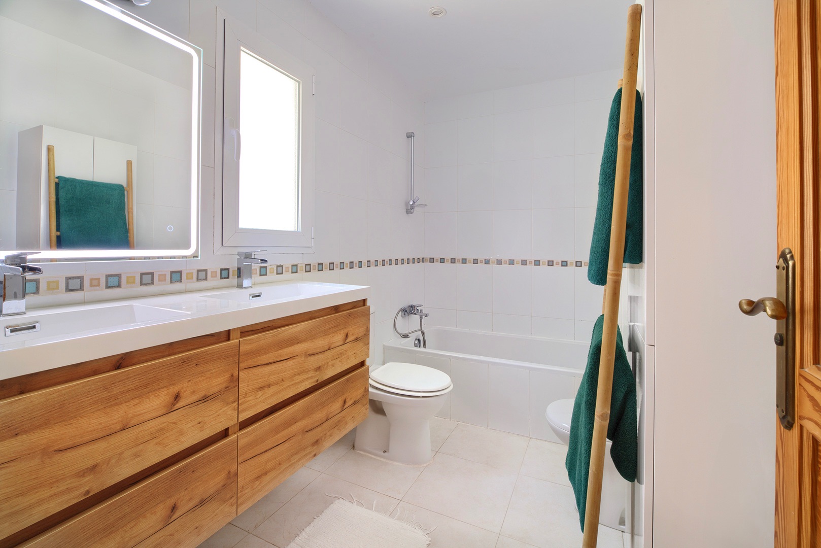 Charming 5 bed villa for sale in Javea las Laderas