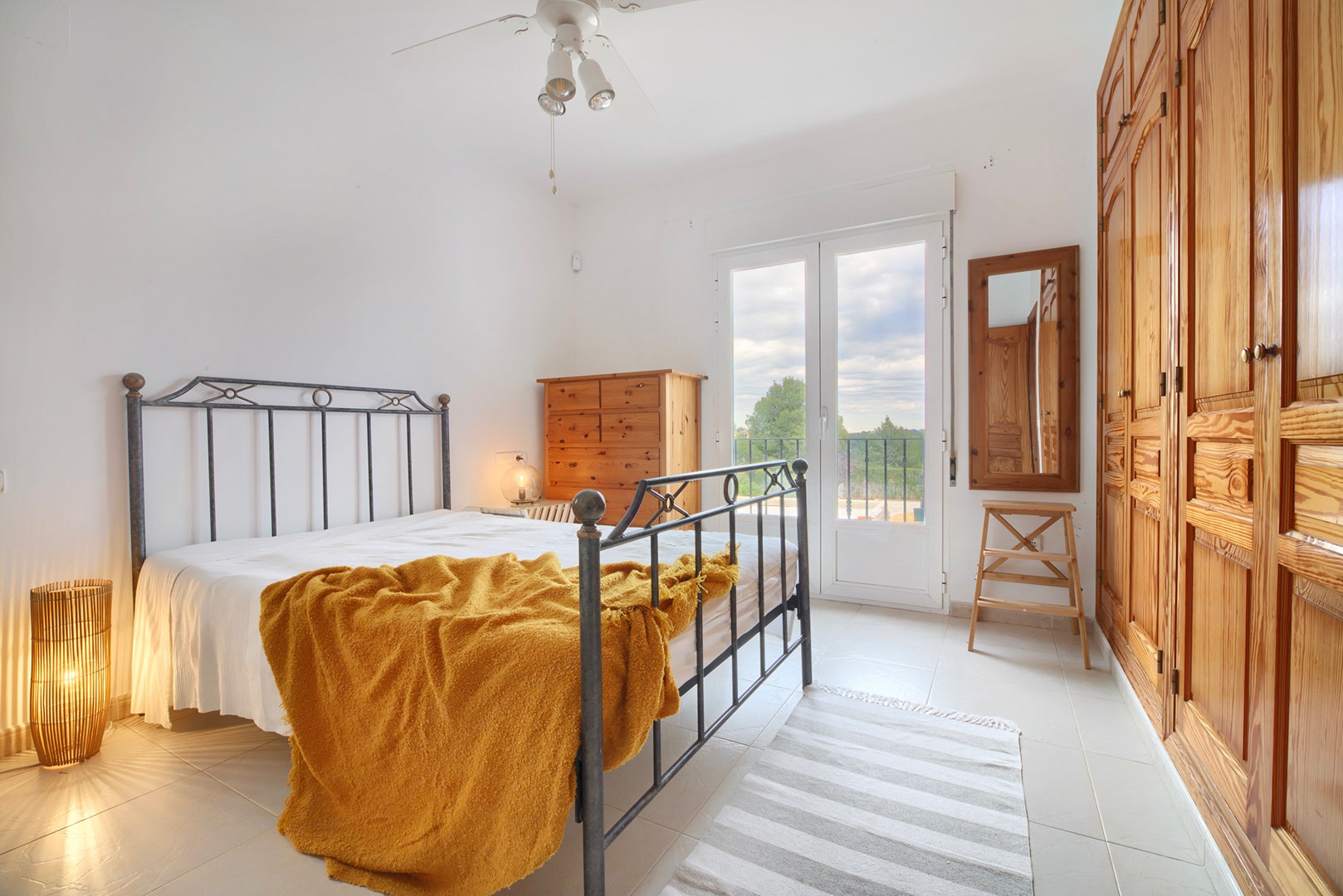 Charming 5 bed villa for sale in Javea las Laderas