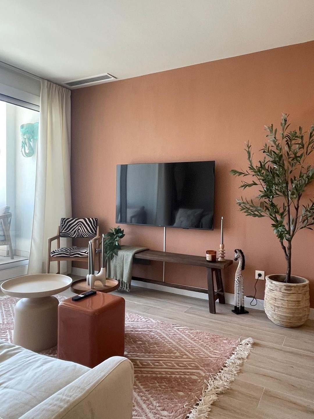 Apartamento moderno de nueva construcción en planta baja de 2 habitaciones a pocos pasos del puerto de Javea.