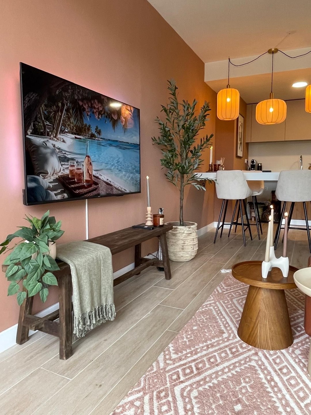 Apartamento moderno de nueva construcción en planta baja de 2 habitaciones a pocos pasos del puerto de Javea.