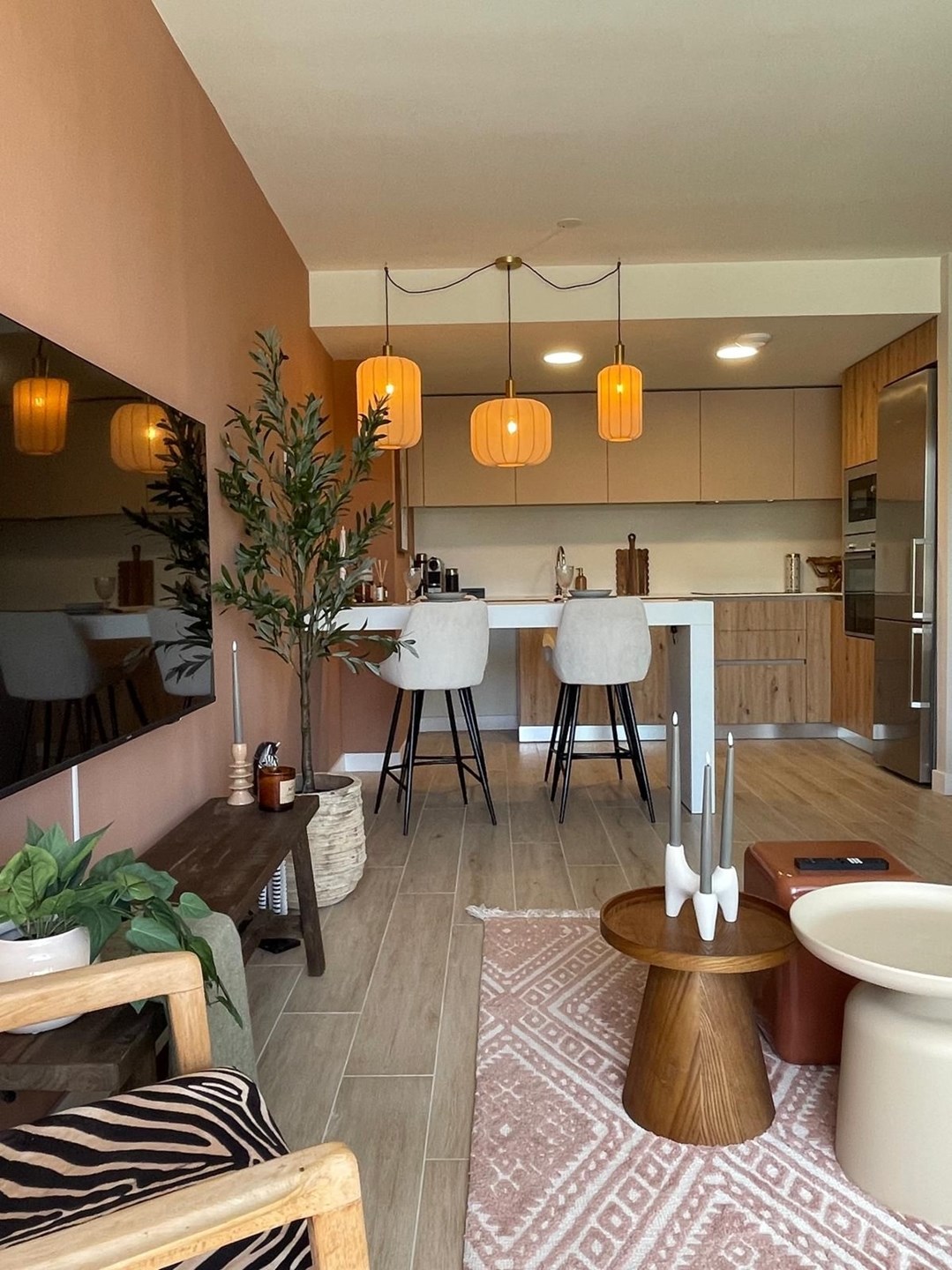 Apartamento moderno de nueva construcción en planta baja de 2 habitaciones a pocos pasos del puerto de Javea.