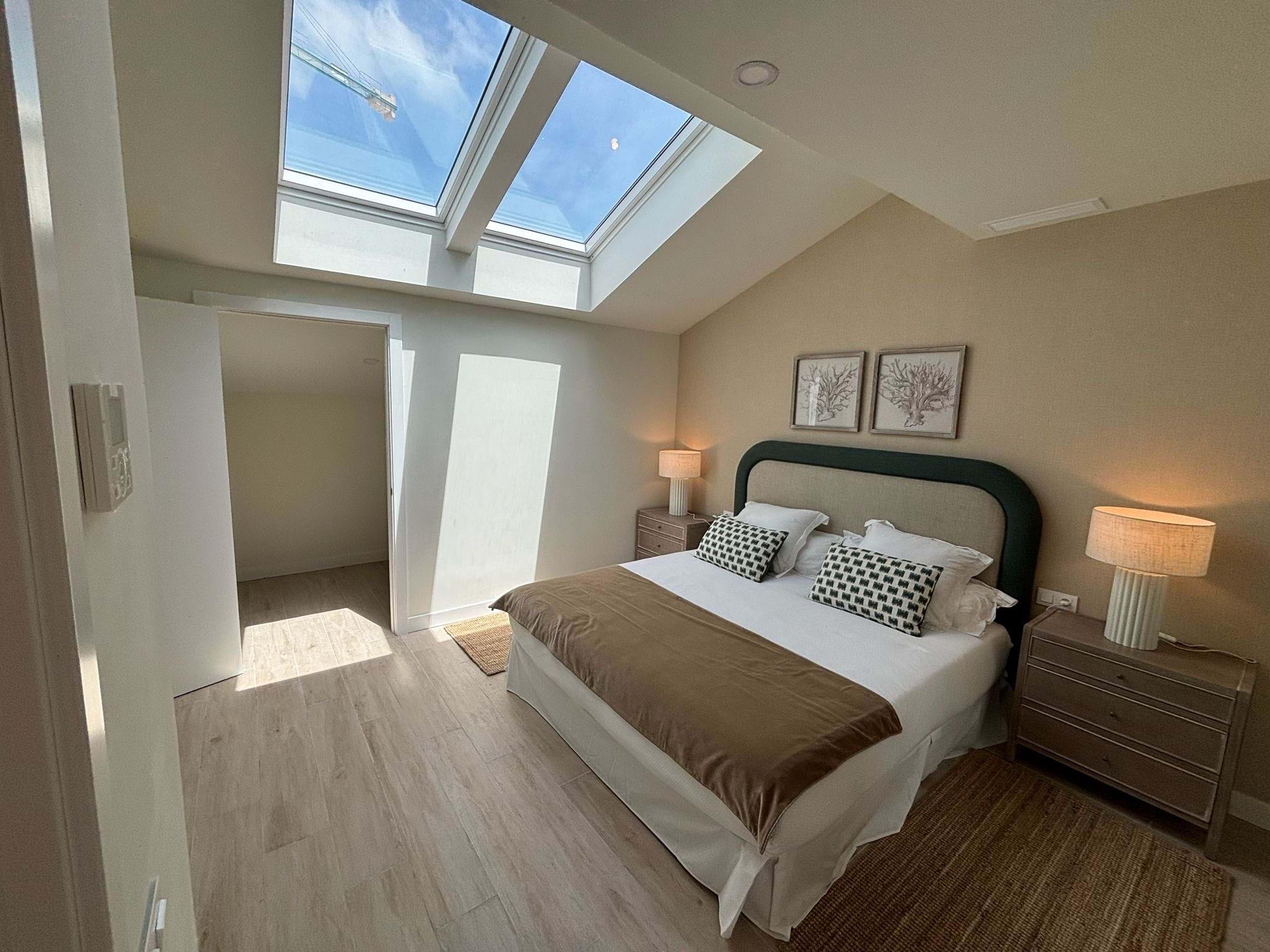 Hermoso apartamento de nueva construcción de 3 habitaciones en venta cerca del puerto en Jávea.
