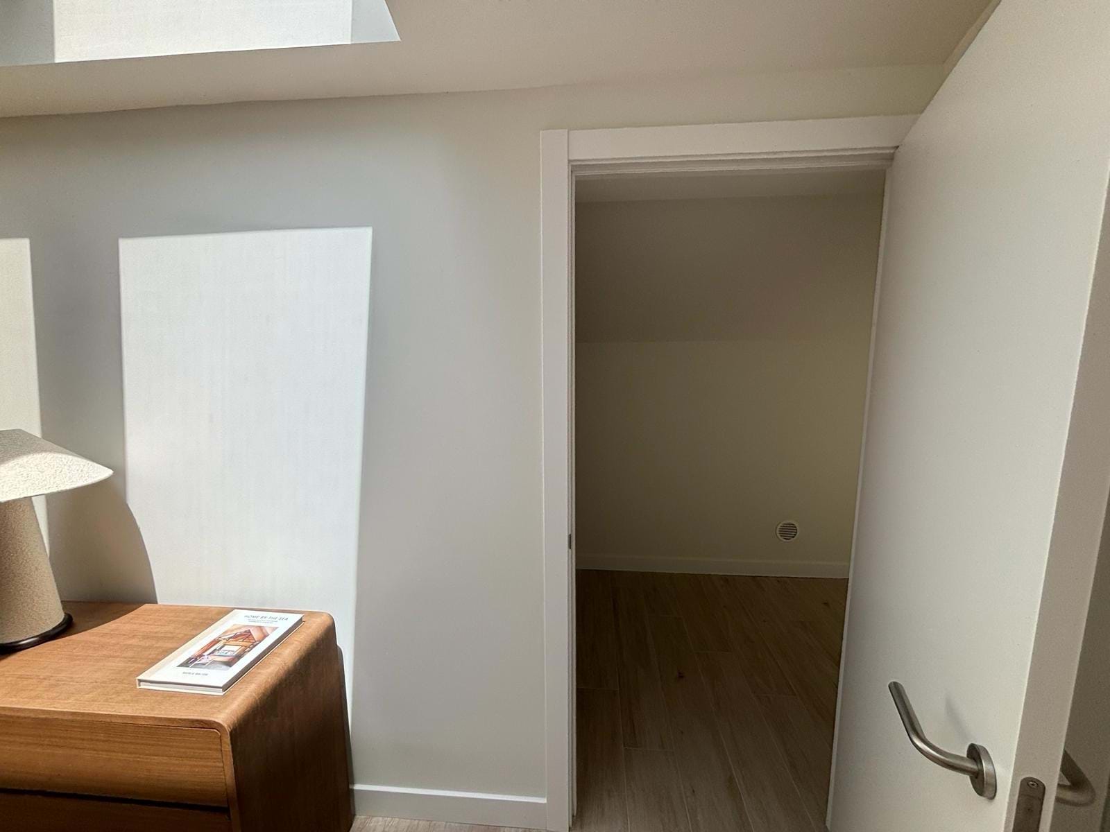 Hermoso apartamento de nueva construcción de 3 habitaciones en venta cerca del puerto en Jávea.