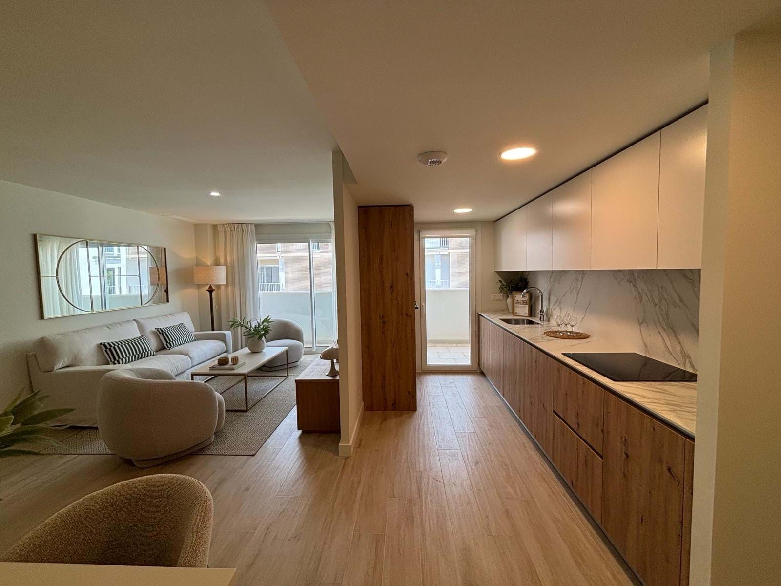 Hermoso apartamento de nueva construcción de 3 habitaciones en venta cerca del puerto en Jávea.