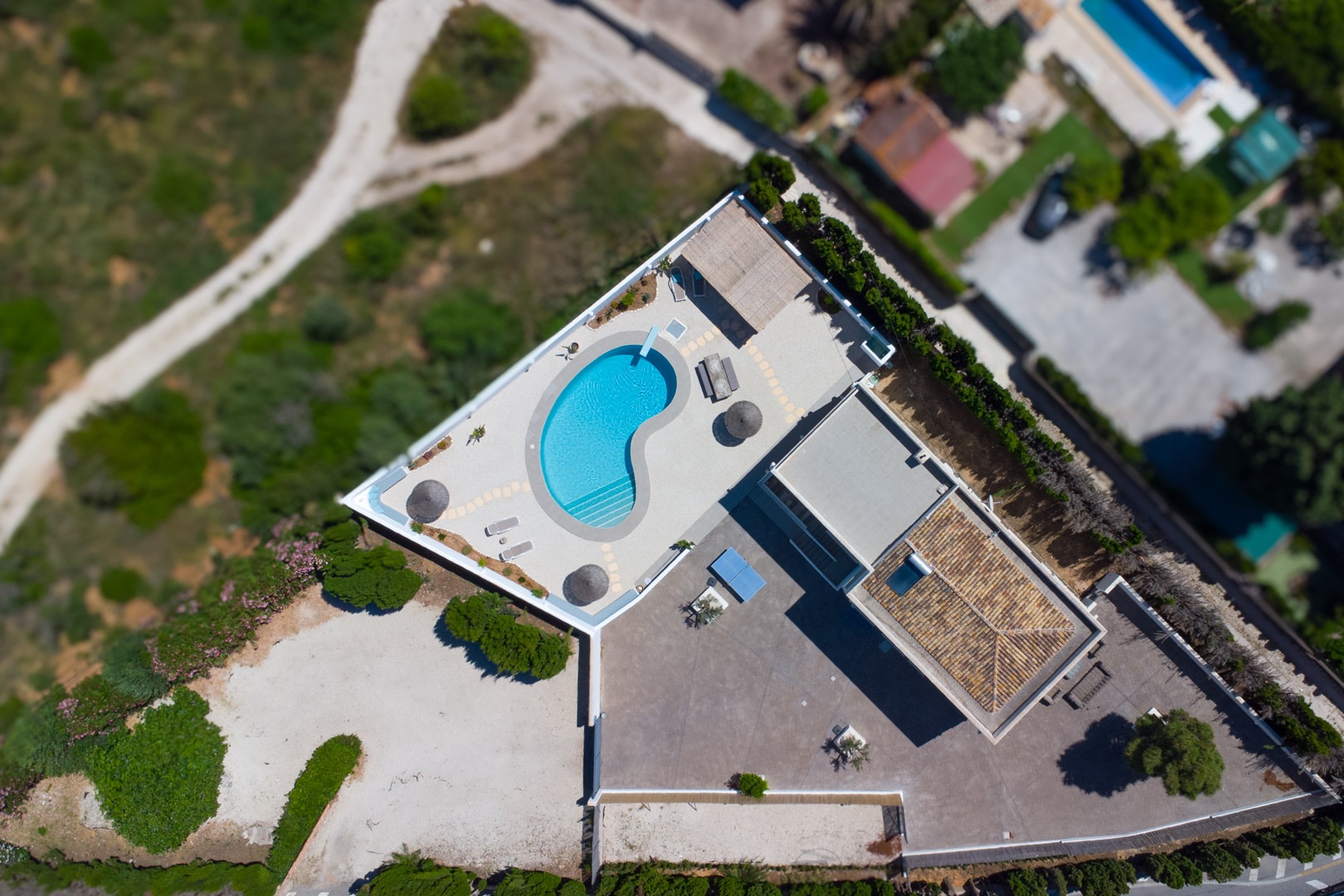 Ibicenco-stijl 6-slaapkamer villa te koop in Javea, dicht bij Arenal