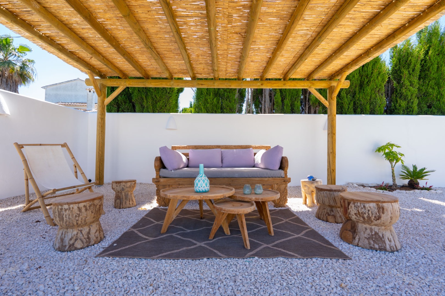 Ibicenco-stijl 6-slaapkamer villa te koop in Javea, dicht bij Arenal
