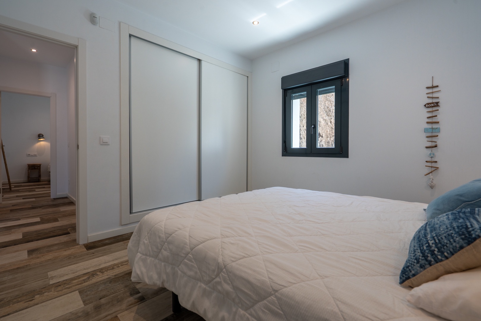 Ibicenco-stijl 6-slaapkamer villa te koop in Javea, dicht bij Arenal