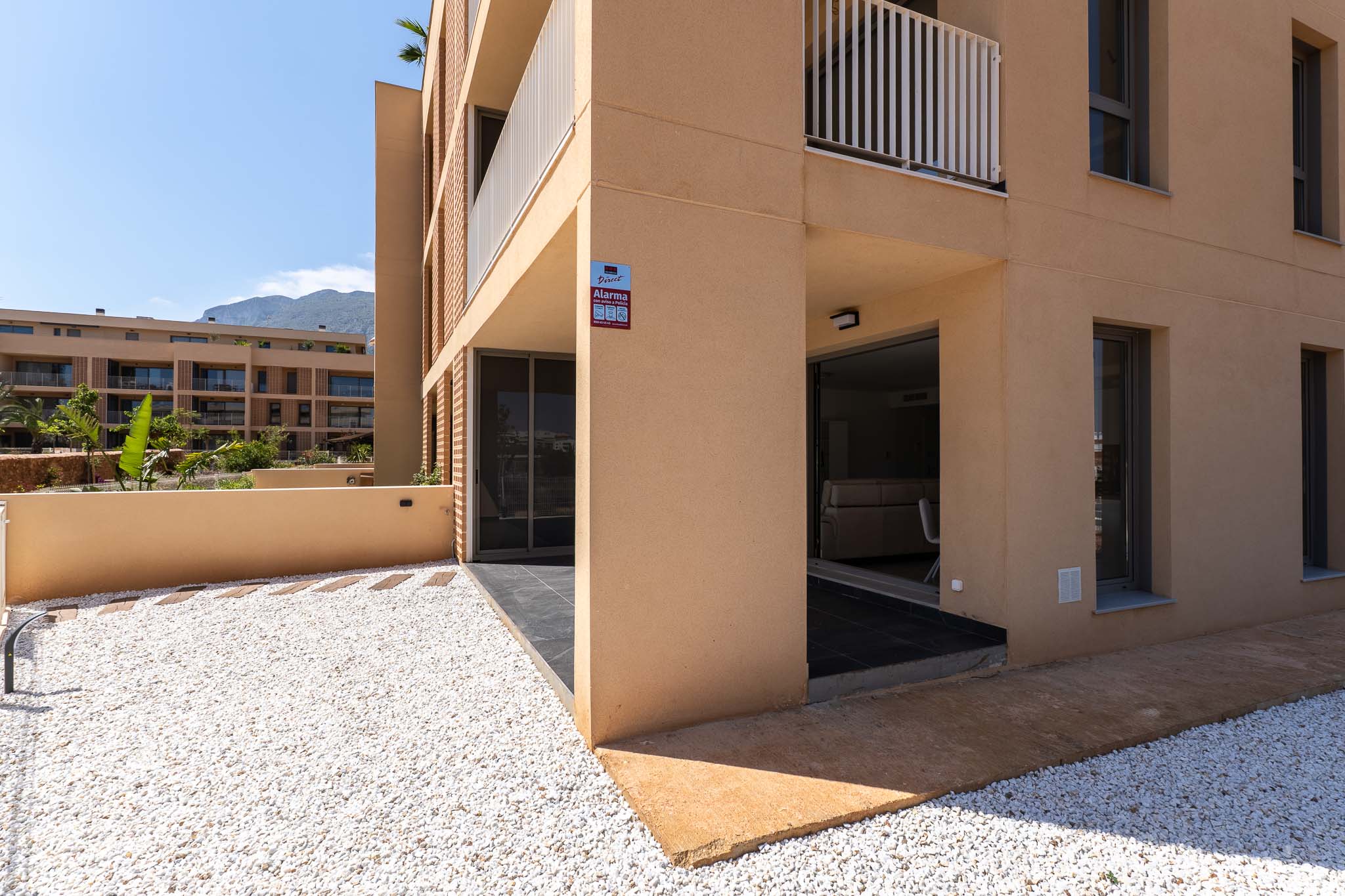 Neue 3-Zimmer-Wohnung zu verkaufen in Denia, in der Nähe der Marina.