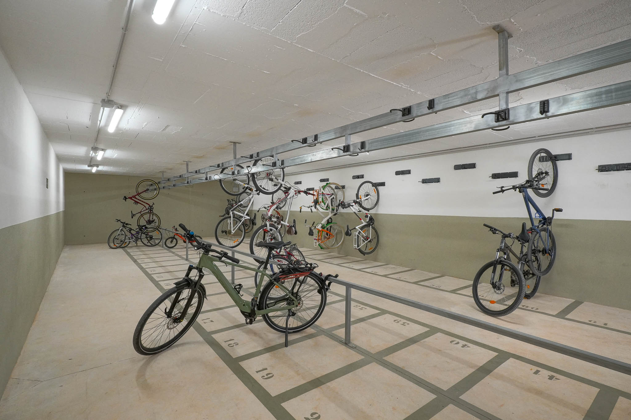 Neue 3-Zimmer-Wohnung zu verkaufen in Denia, in der Nähe der Marina.