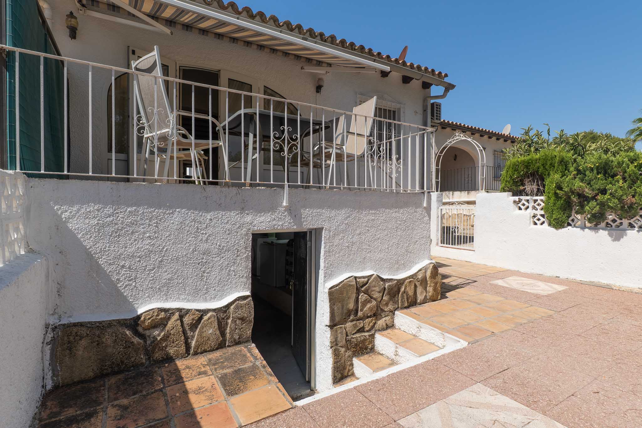 Charming 2 bed Townhouse for sale in Moraira Pinar de advocat