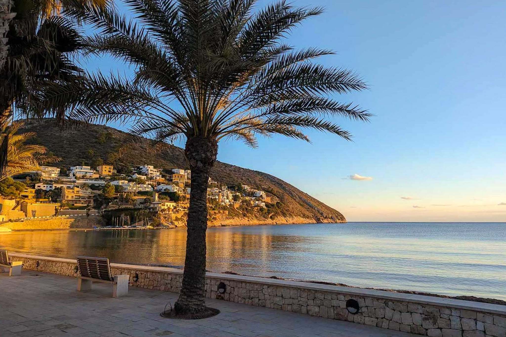 Charming 2 bed Townhouse for sale in Moraira Pinar de advocat