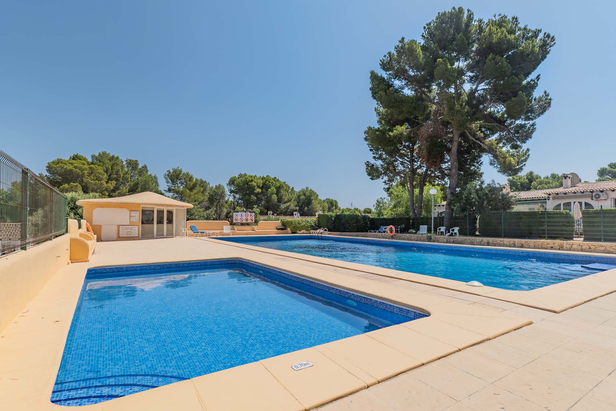Charming 2 bed Townhouse for sale in Moraira Pinar de advocat