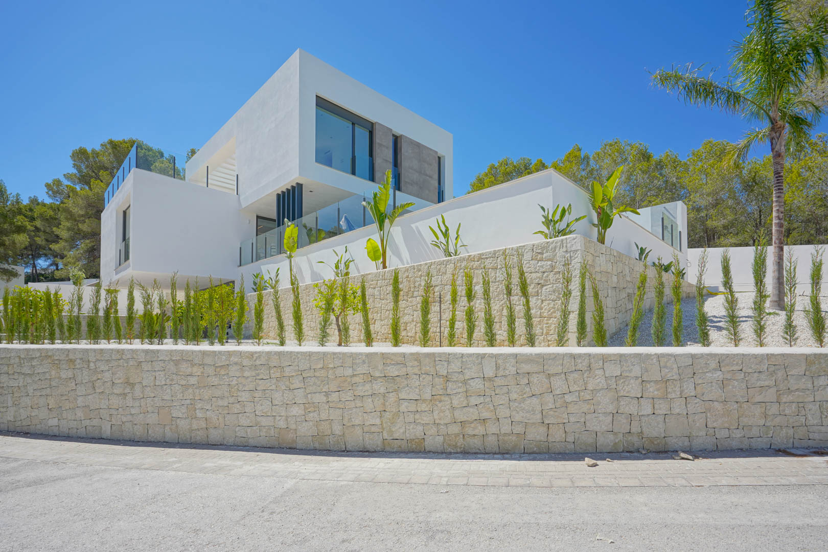 Wunderschöne 4-Zimmer-Villa mit Meerblick zu verkaufen in Moraira Benimeit