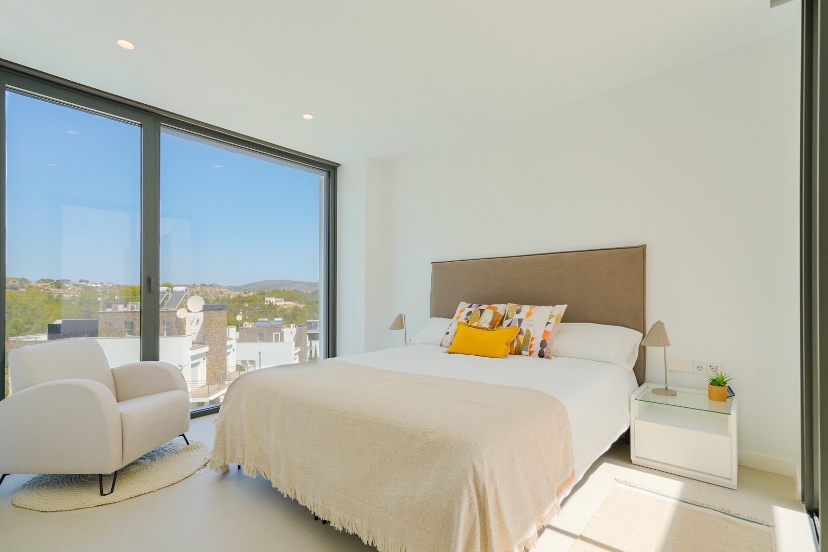 Wunderschöne 4-Zimmer-Villa mit Meerblick zu verkaufen in Moraira Benimeit