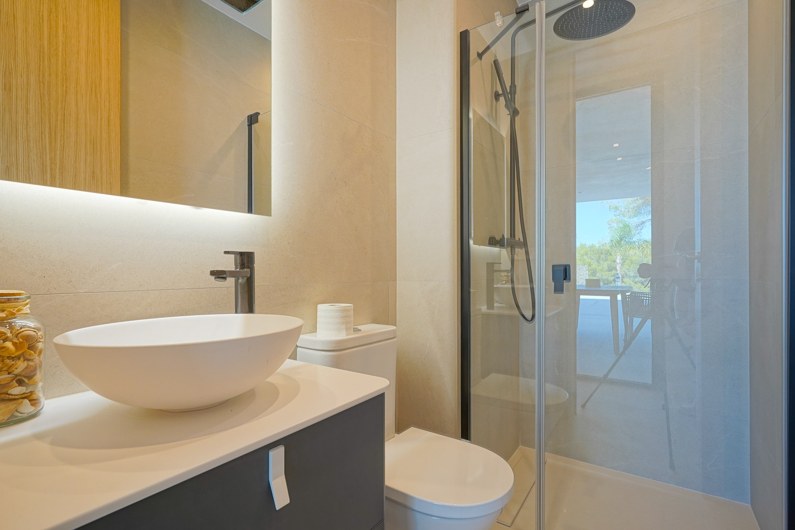 Wunderschöne 4-Zimmer-Villa mit Meerblick zu verkaufen in Moraira Benimeit