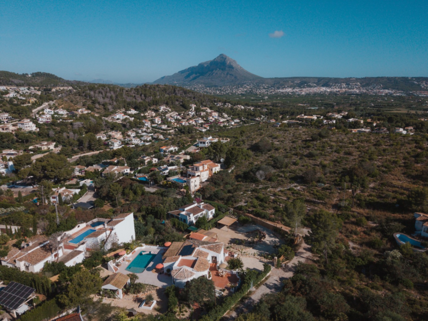 Luxury traditionnal 4 bed villa with Panoramic views for sale In Javea Arenal