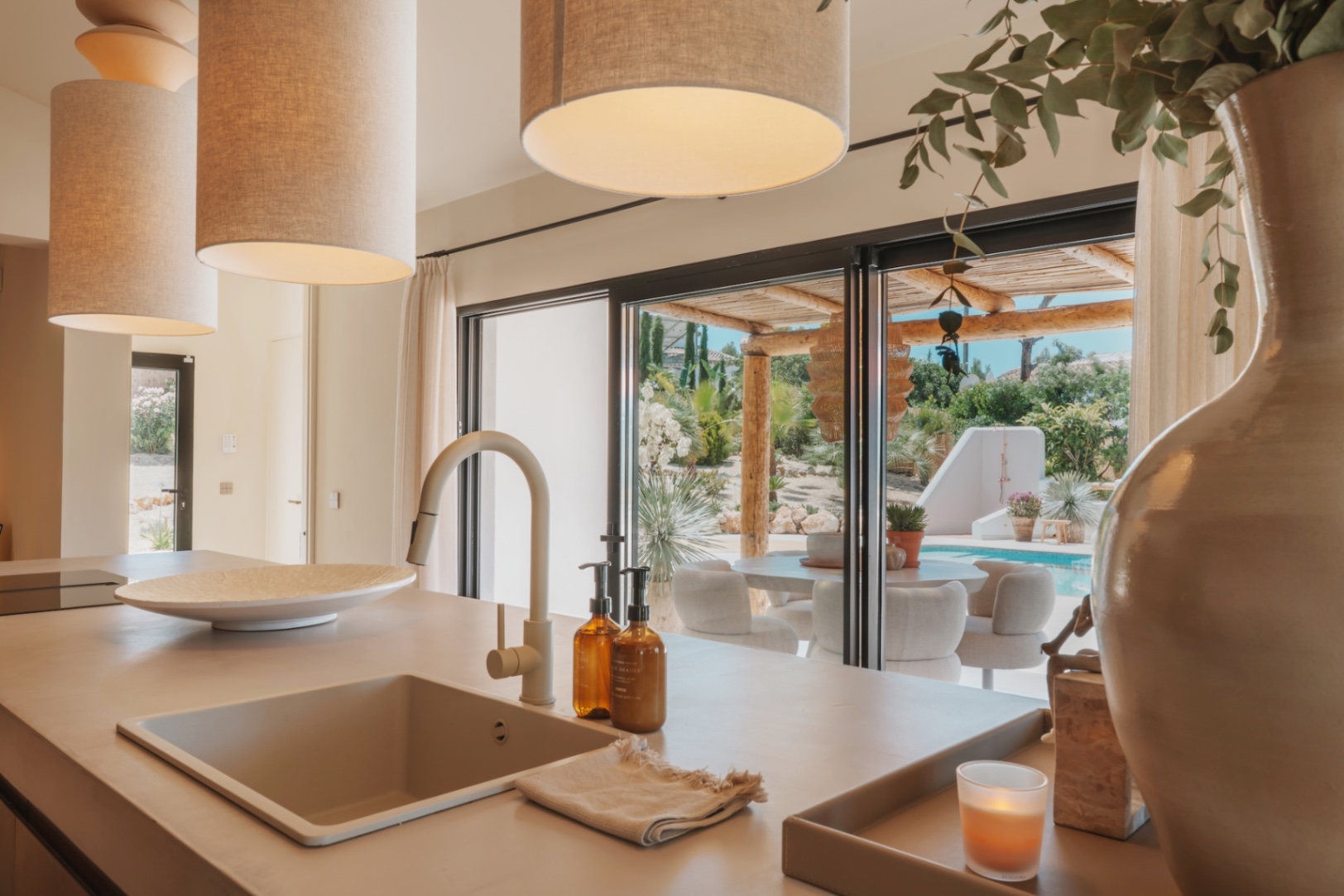 Luxury traditionnal 4 bed villa with Panoramic views for sale In Javea Arenal