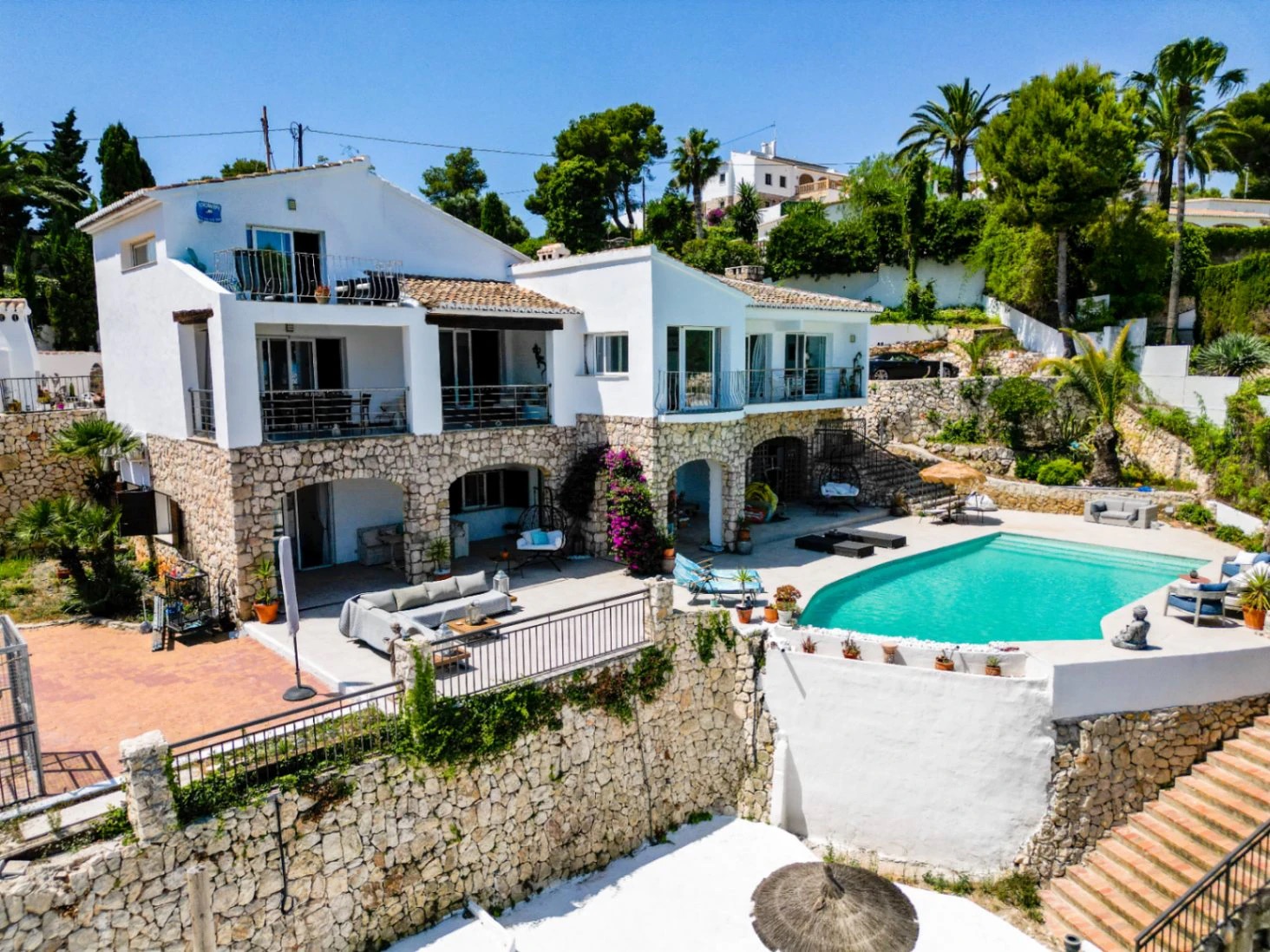 Willa z 5 sypialniami z widokiem na morze na sprzedaż w Javea Granadella