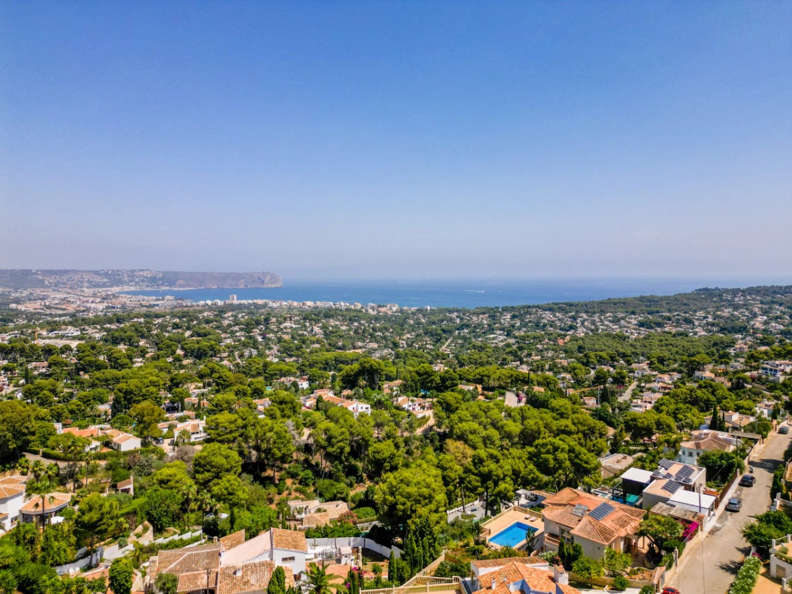 Willa z 5 sypialniami z widokiem na morze na sprzedaż w Javea Granadella