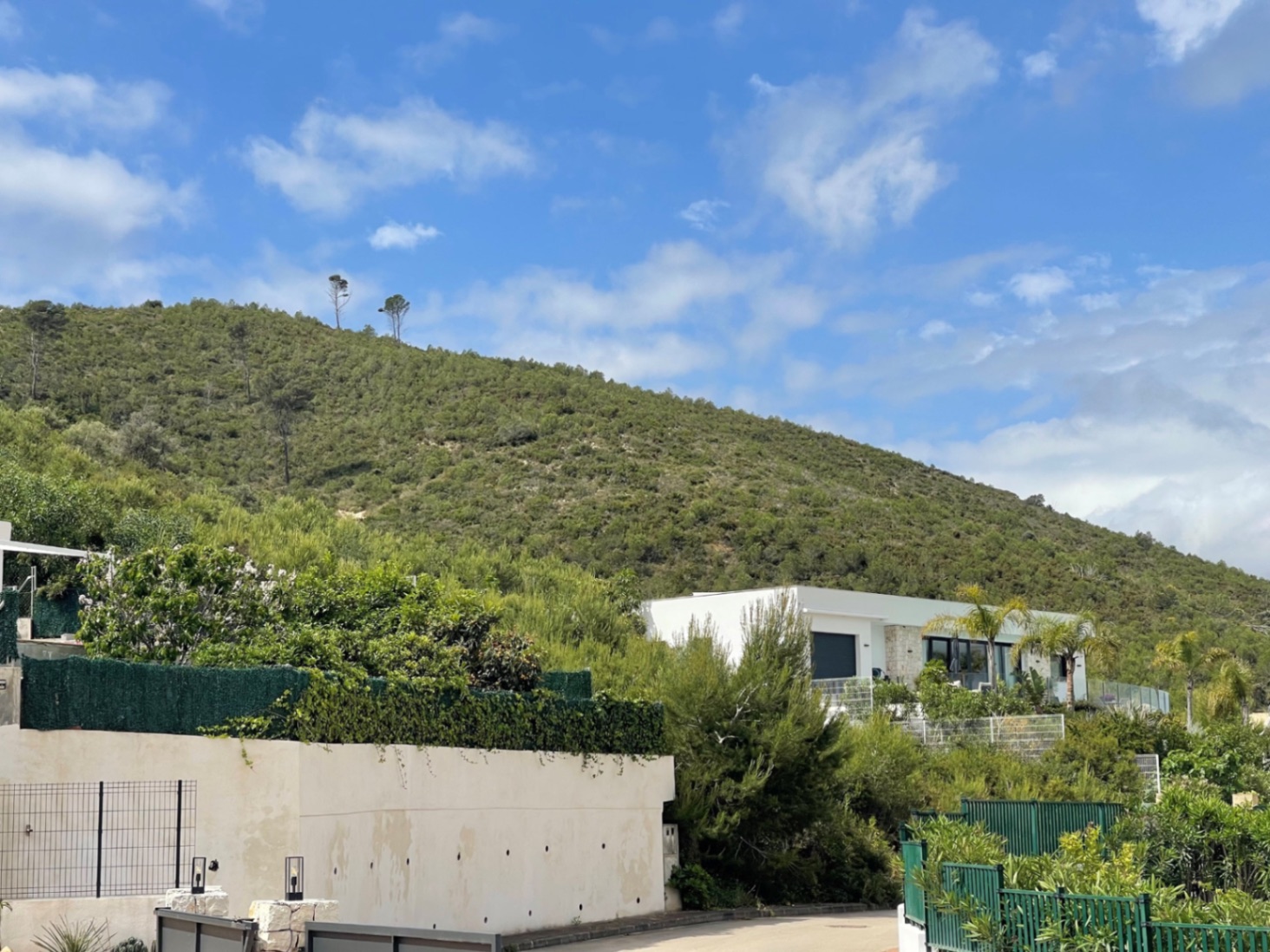 Villa de luxe avec 4 chambres et vues panoramiques à vendre à Javea