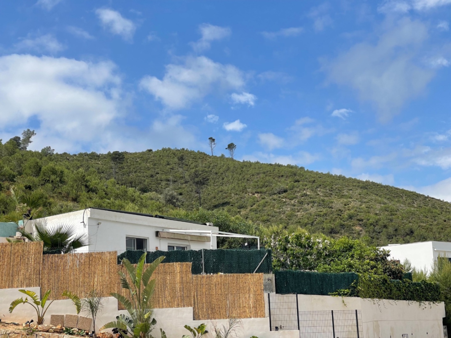 Villa de luxe avec 4 chambres et vues panoramiques à vendre à Javea