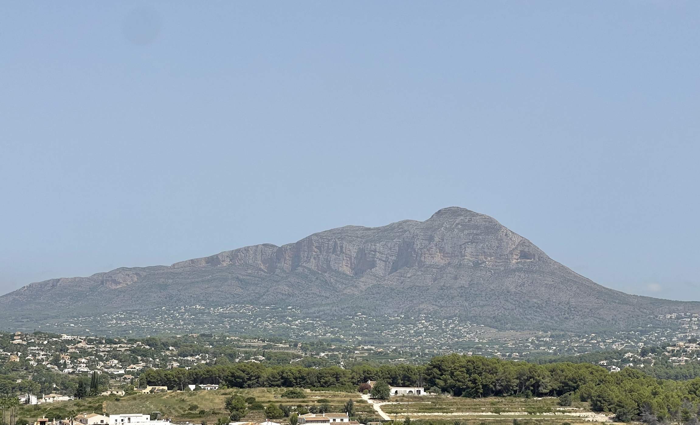 VILLA CONTEMPORAINE 5 CHAMBRES AVEC VUE SUR LA MER ET LA MONTAGNE - JÁVEA