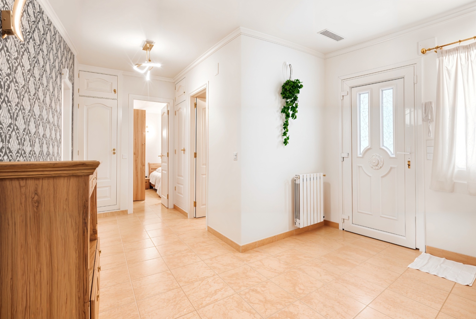 Retraite Méditerranéenne de 3 Chambres avec Vues sur la Mer et les Montagnes — Jávea