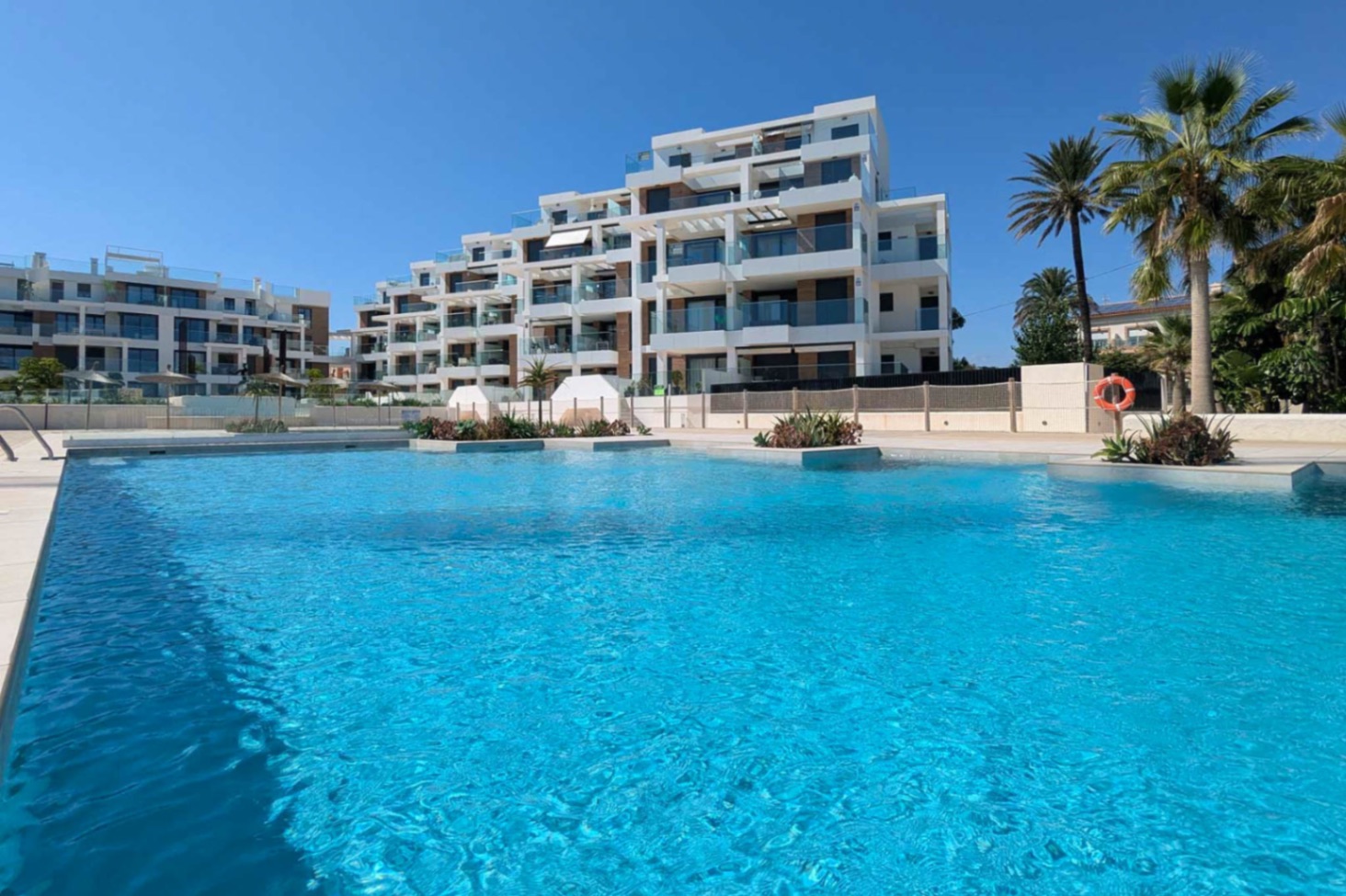 Appartement penthouse de 3 chambres avec vue sur la mer à vendre à Denia
