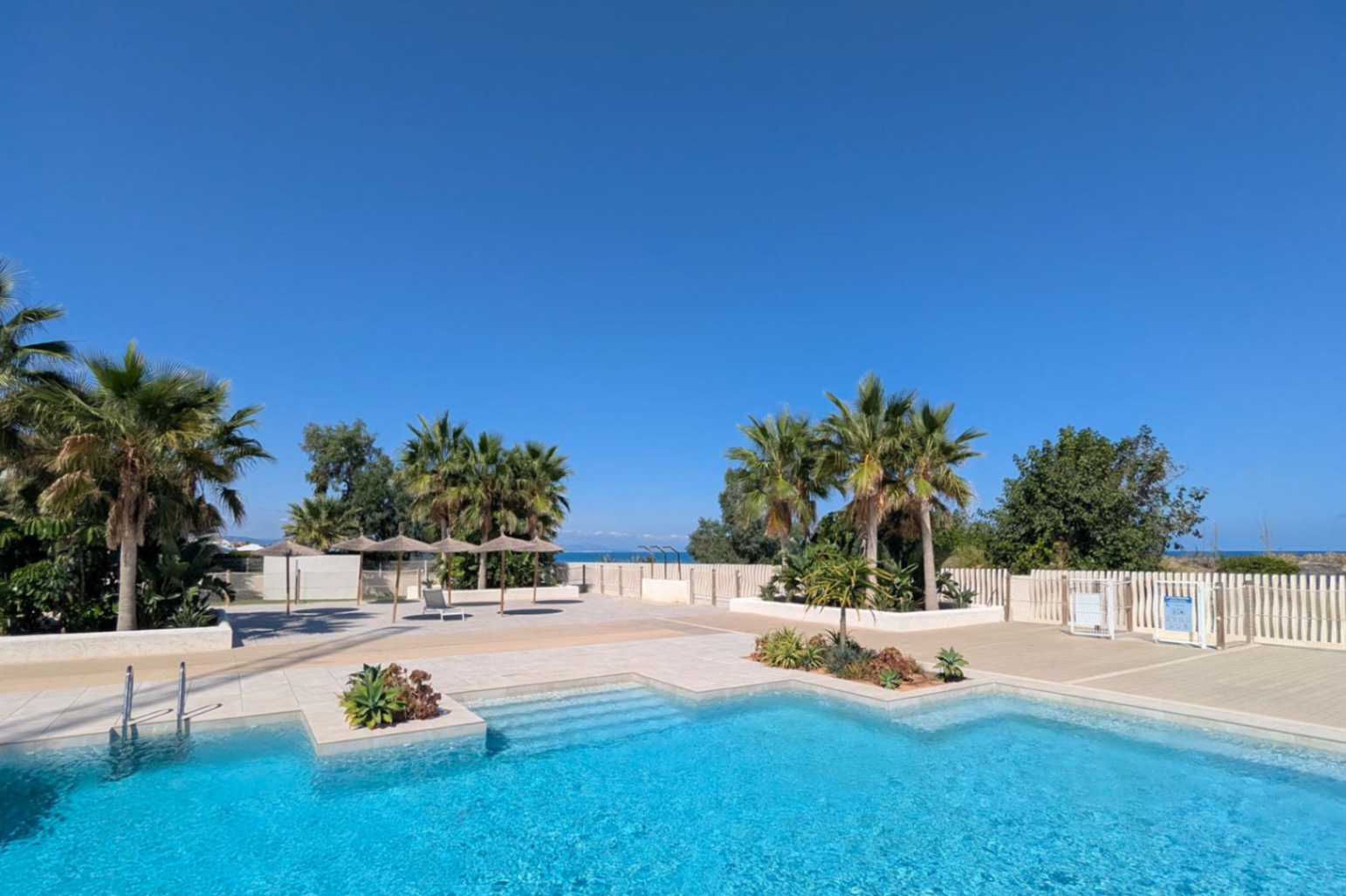 Appartement penthouse de 3 chambres avec vue sur la mer à vendre à Denia