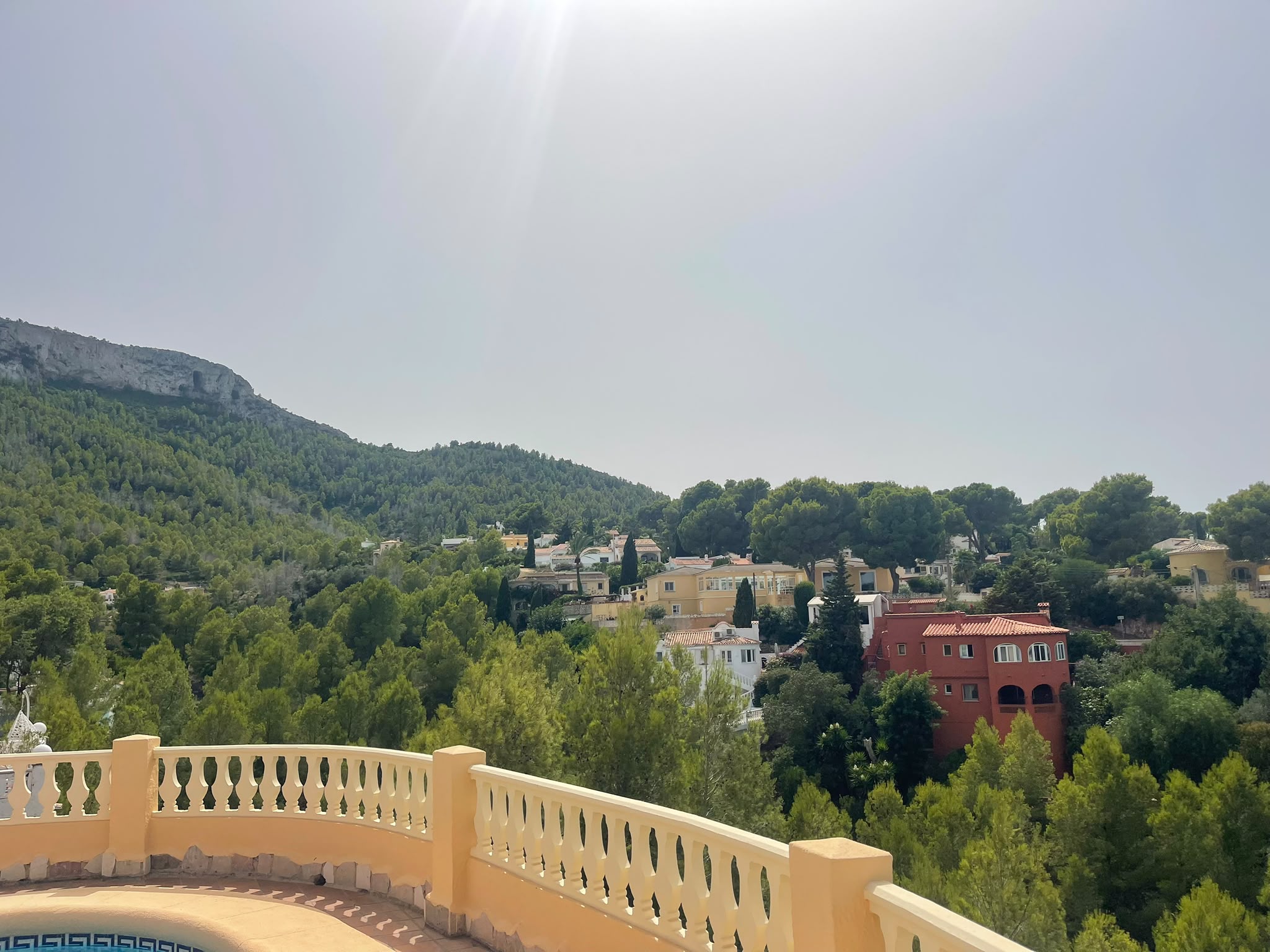 Villa traditionnelle de 3 chambres avec vue sur mer à vendre à Denia la Pedrera