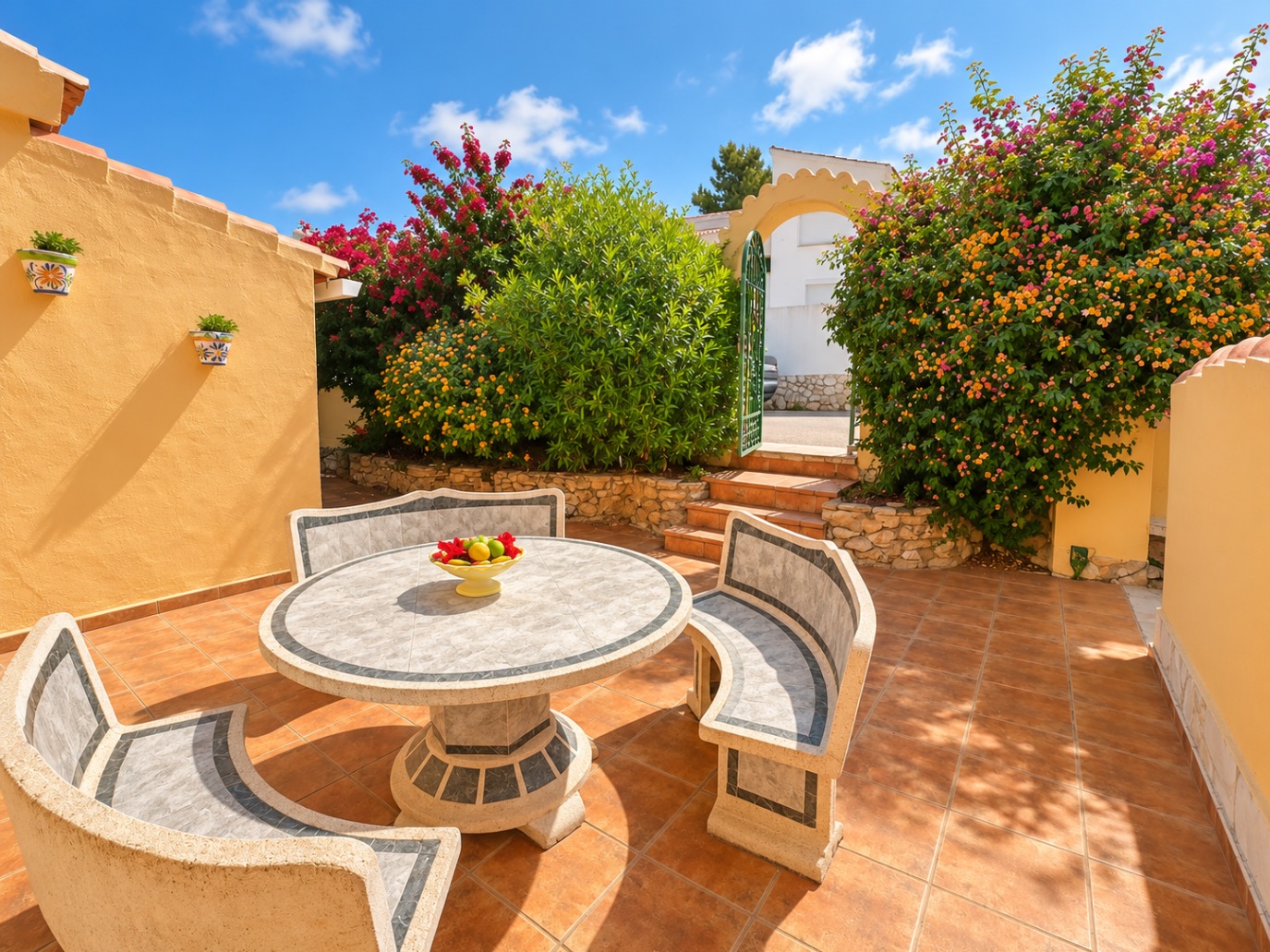 Traditionnal 3 bed villa with sea view for sale in Denia la Pedrera