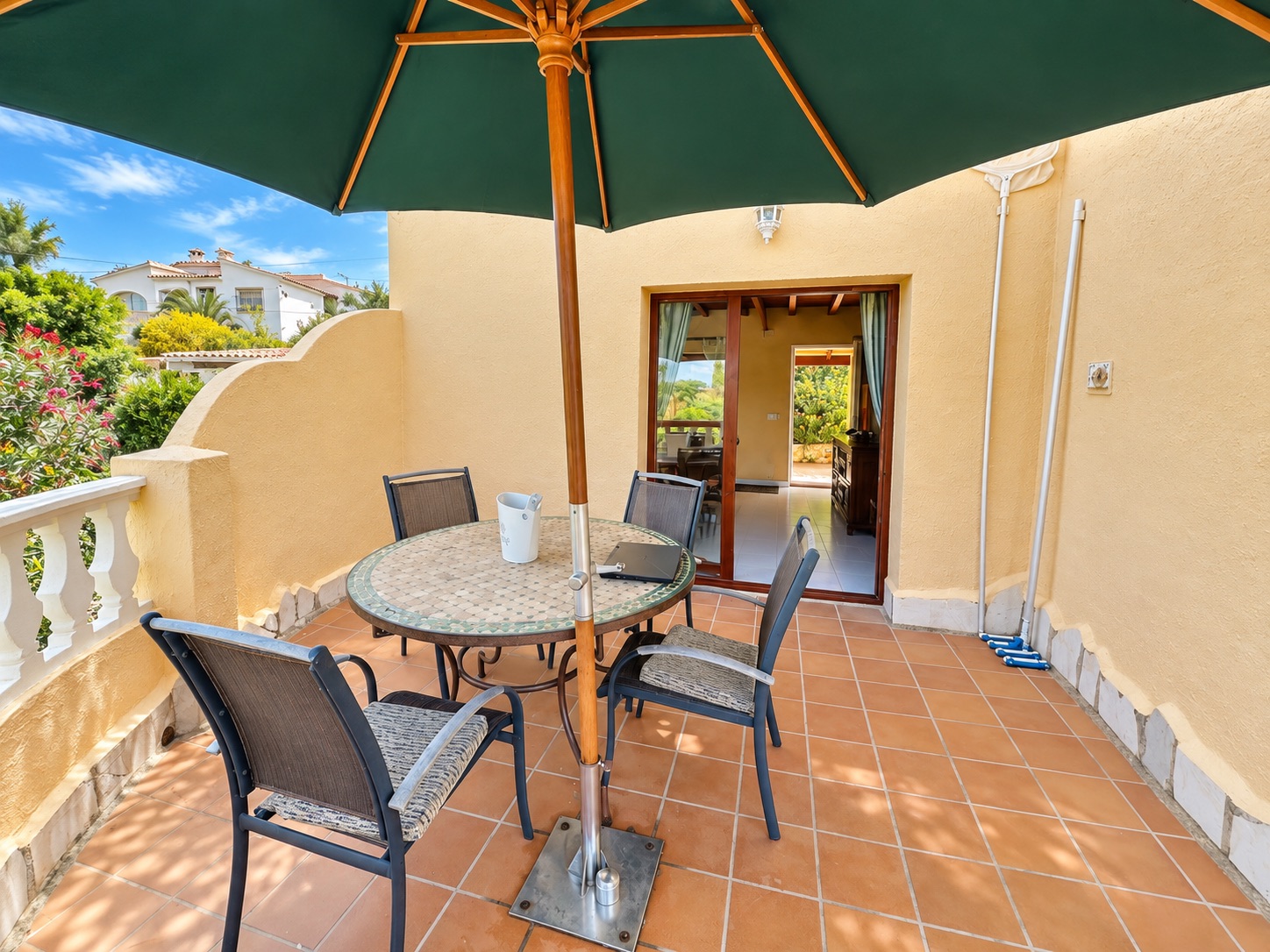 Traditionnal 3 bed villa with sea view for sale in Denia la Pedrera
