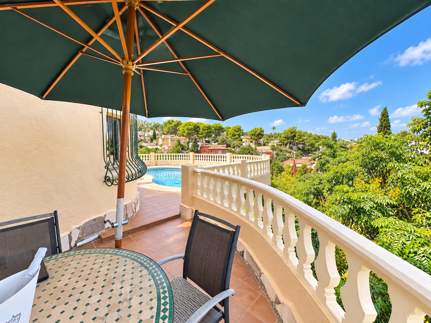 Traditionnal 3 bed villa with sea view for sale in Denia la Pedrera