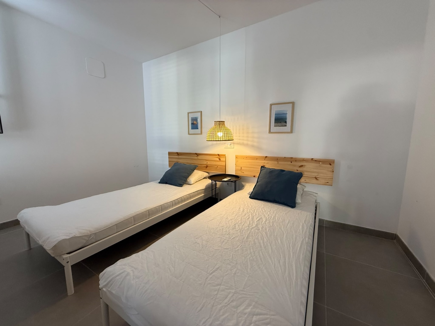 Àtic contemporani a la planta baixa amb jardí privat, Jávea