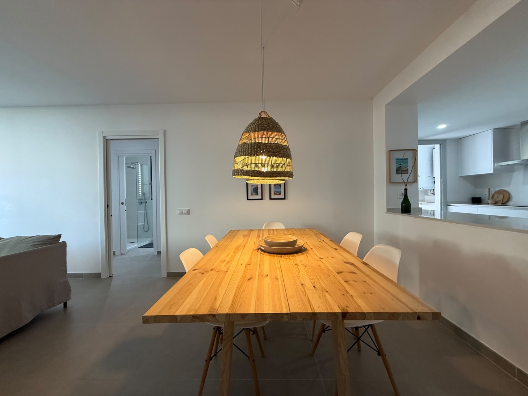 Àtic contemporani a la planta baixa amb jardí privat, Jávea