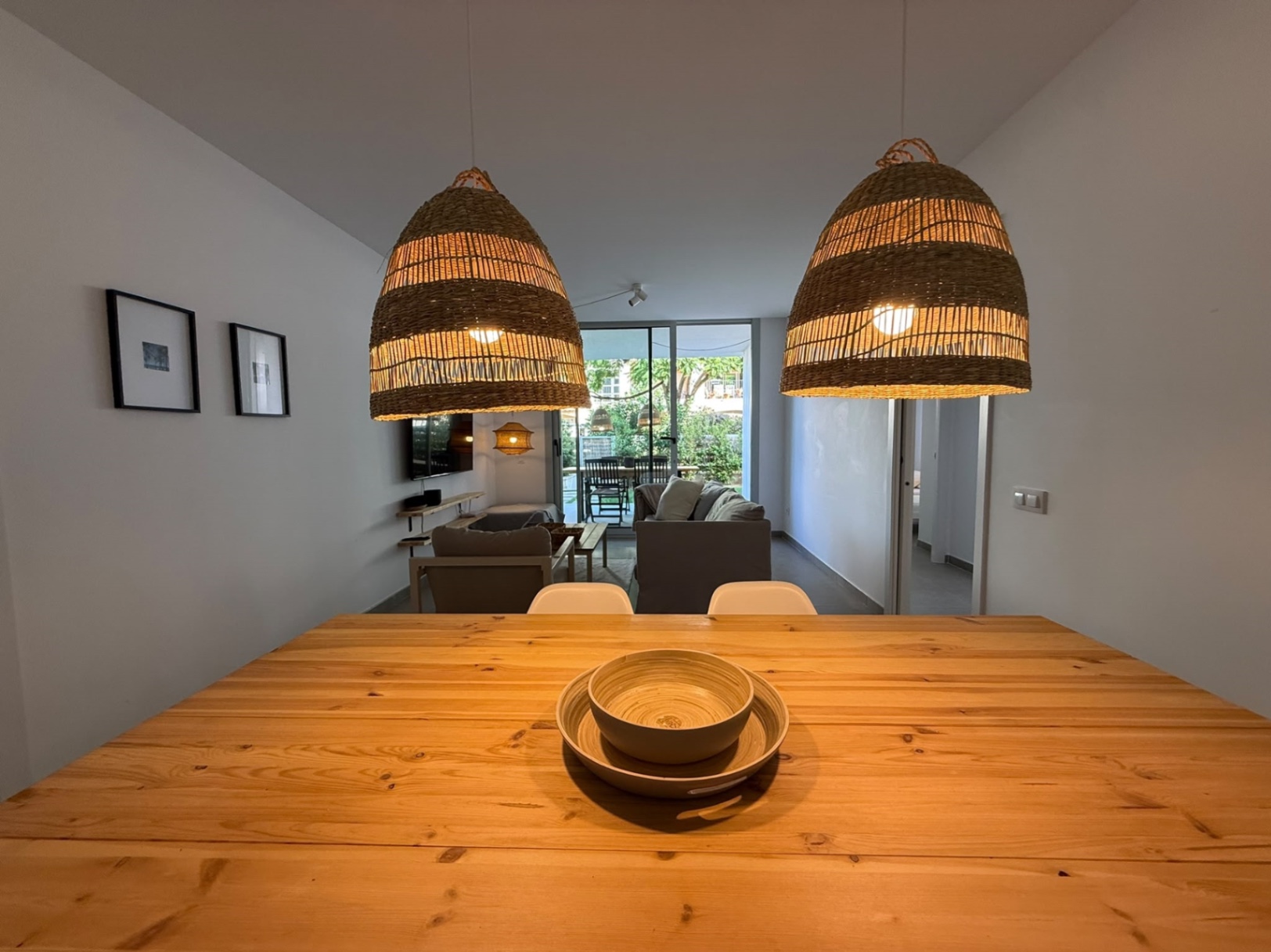 Àtic contemporani a la planta baixa amb jardí privat, Jávea