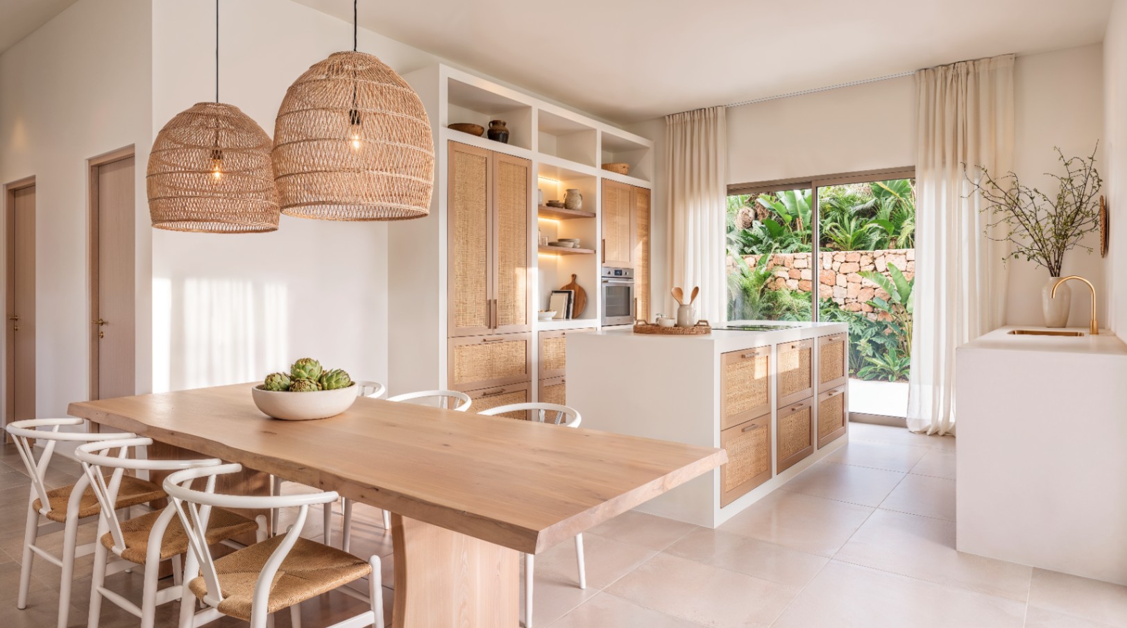Impresionante villa de 4 dormitorios orientada al sur con vistas abiertas en la codiciada zona de Montgó en Jávea, Montgó - Ermita
