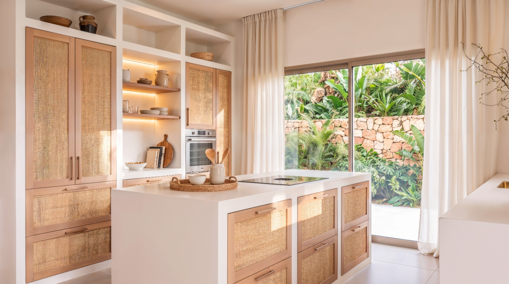 Impresionante villa de 4 dormitorios orientada al sur con vistas abiertas en la codiciada zona de Montgó en Jávea, Montgó - Ermita
