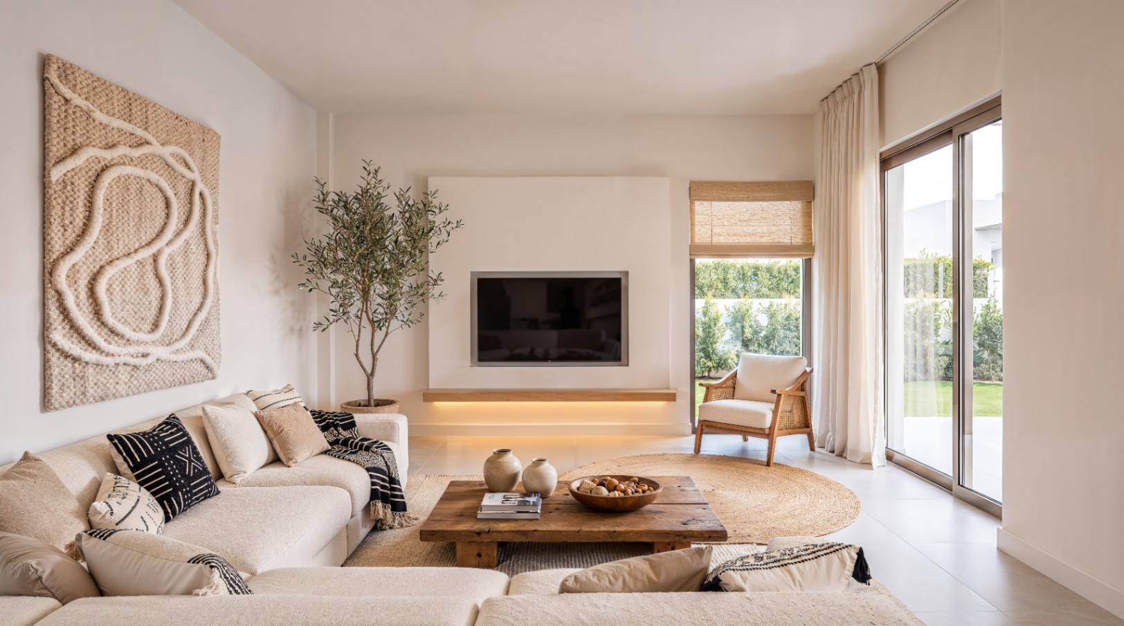 Impresionante villa de 4 dormitorios orientada al sur con vistas abiertas en la codiciada zona de Montgó en Jávea, Montgó - Ermita