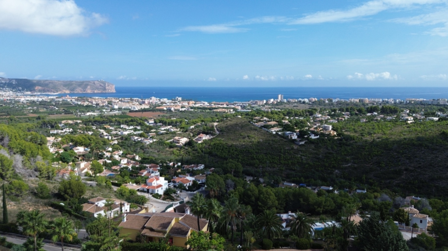 Mediterrane Villa met Panoramisch Zee- en Montgözicht in Jávea