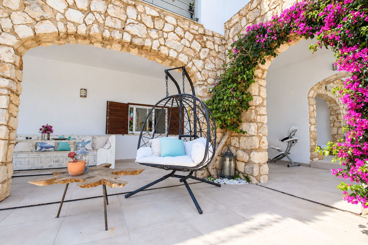 Villa de 5 habitaciones con vistas al mar en venta en Jávea.