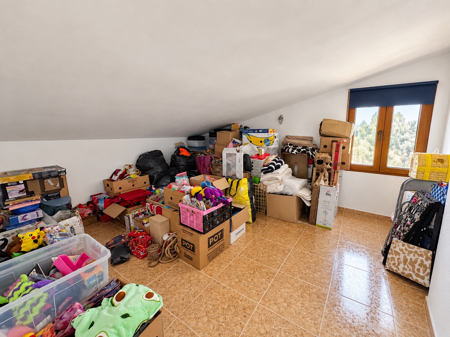 Charmante villa de 6 chambres à vendre à Javea, près de la vieille ville et de l'école internationale.