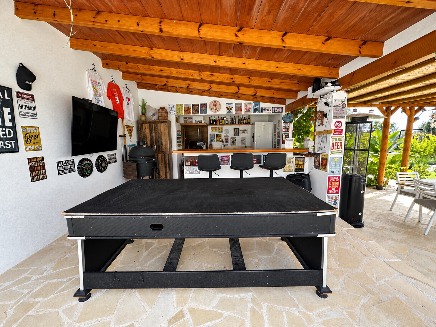 Charmante villa de 6 chambres à vendre à Javea, près de la vieille ville et de l'école internationale.