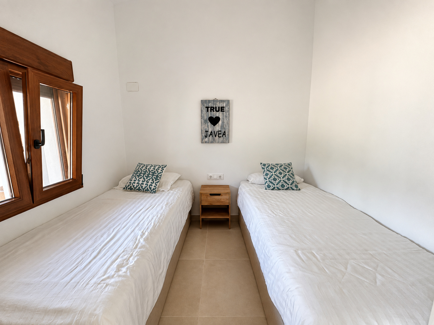 Charmante villa de 6 chambres à vendre à Javea, près de la vieille ville et de l'école internationale.
