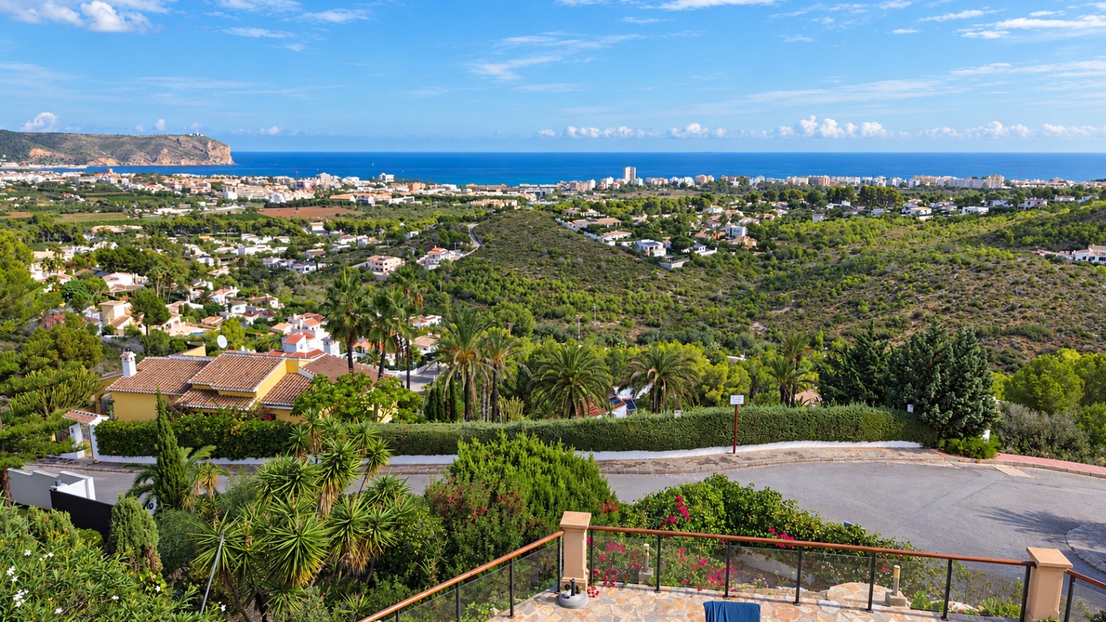 Villa Méditerranéenne avec Vue Panoramique sur la Mer et le Montgo à Jávea