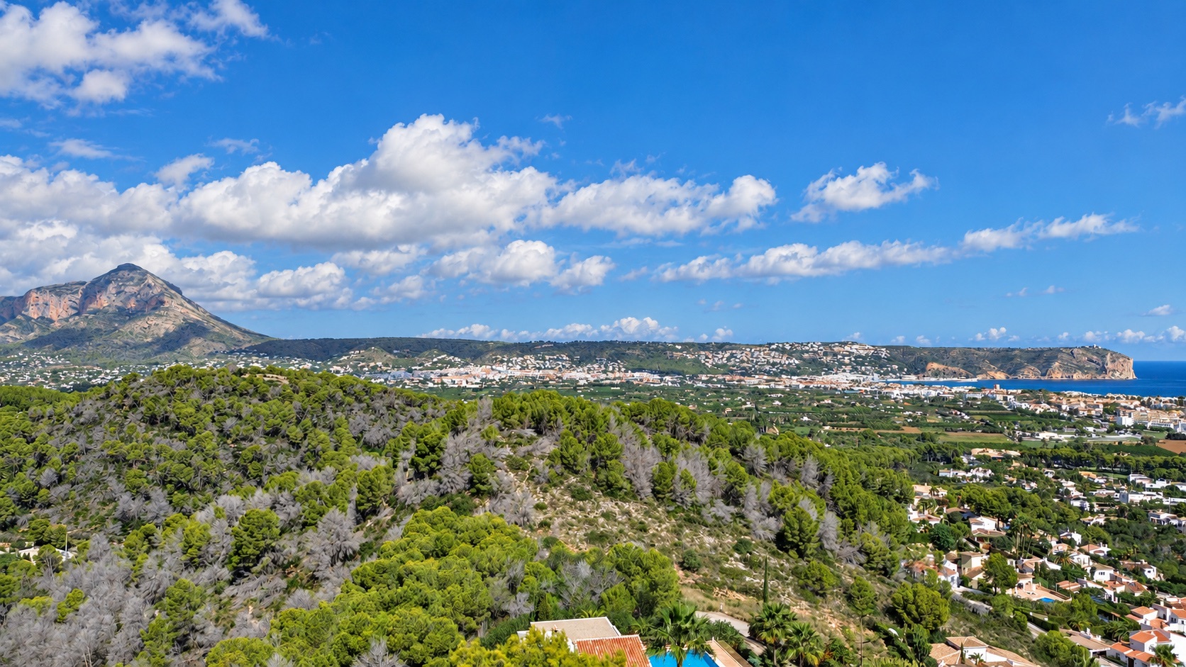 Villa Méditerranéenne avec Vue Panoramique sur la Mer et le Montgo à Jávea