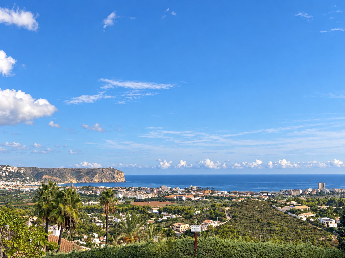 Villa Méditerranéenne avec Vue Panoramique sur la Mer et le Montgo à Jávea