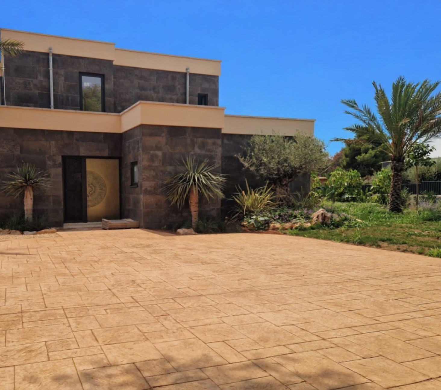 Luxury 3 bed villa for sale in Javea la guardia park